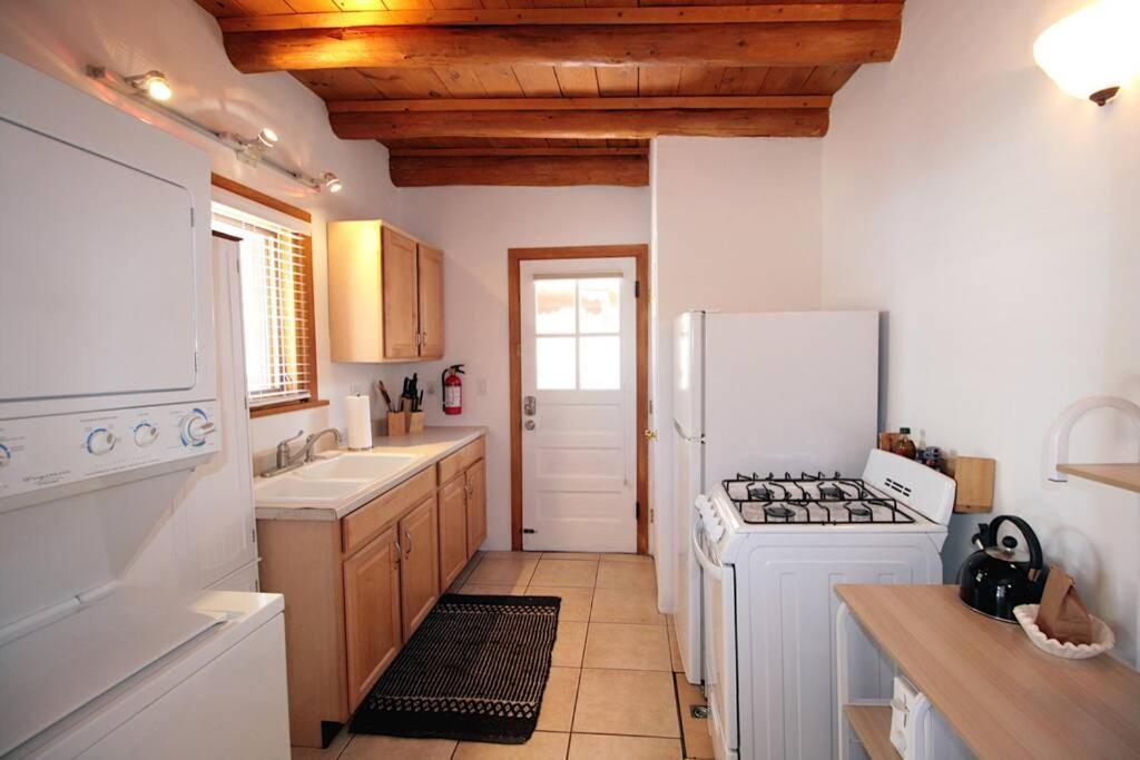 圣菲Galisteo Getaway - Courtyard - Near Railyard别墅 外观 照片
