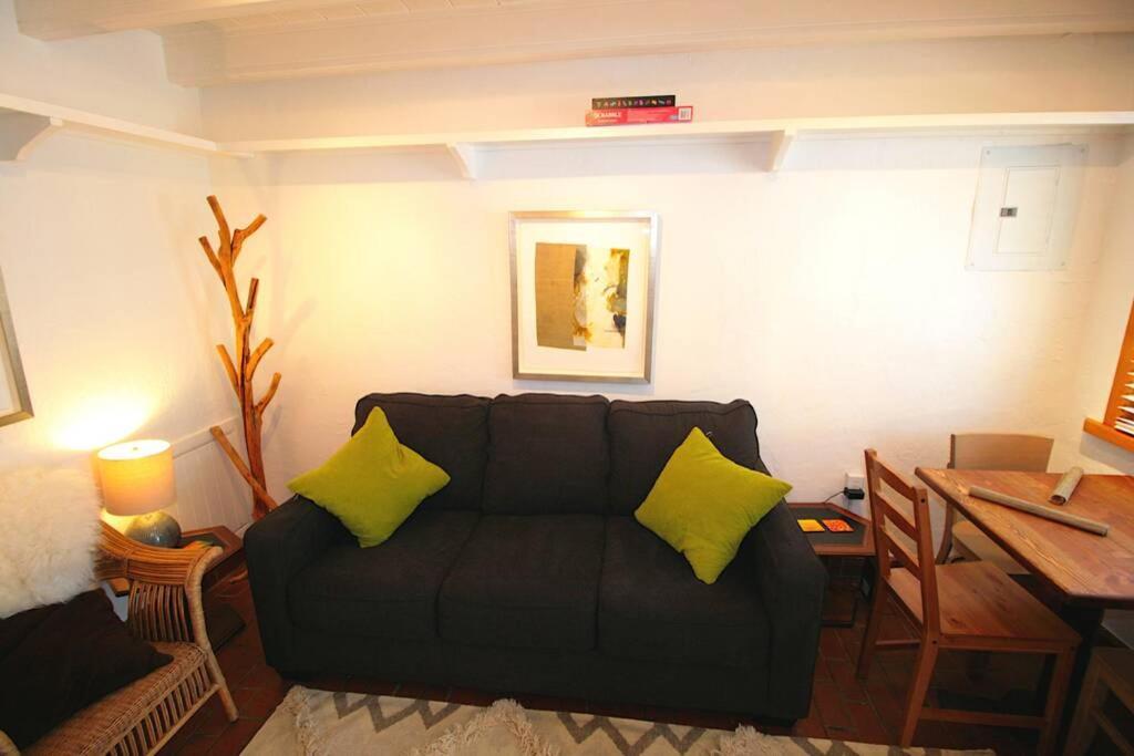 圣菲Galisteo Getaway - Courtyard - Near Railyard别墅 外观 照片